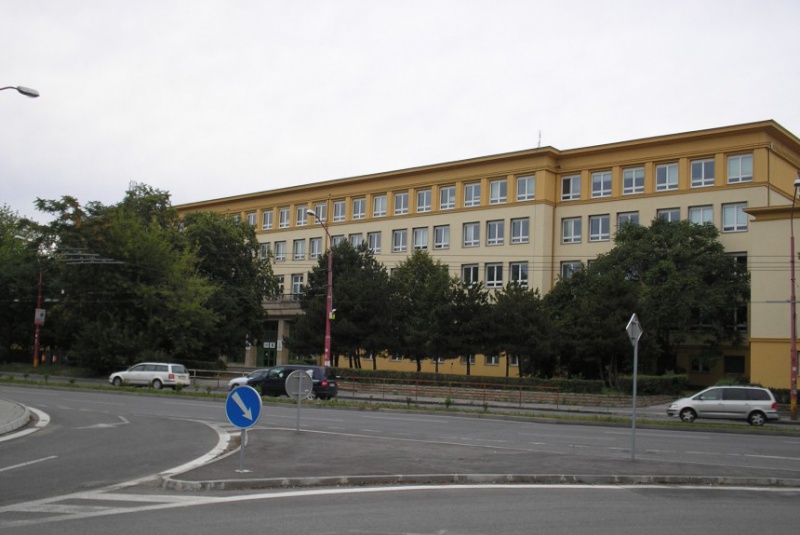 Spojená škola na Novohradskej ulici v Bratislave